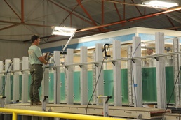 Tilt table offers solutions in hydraulic testing