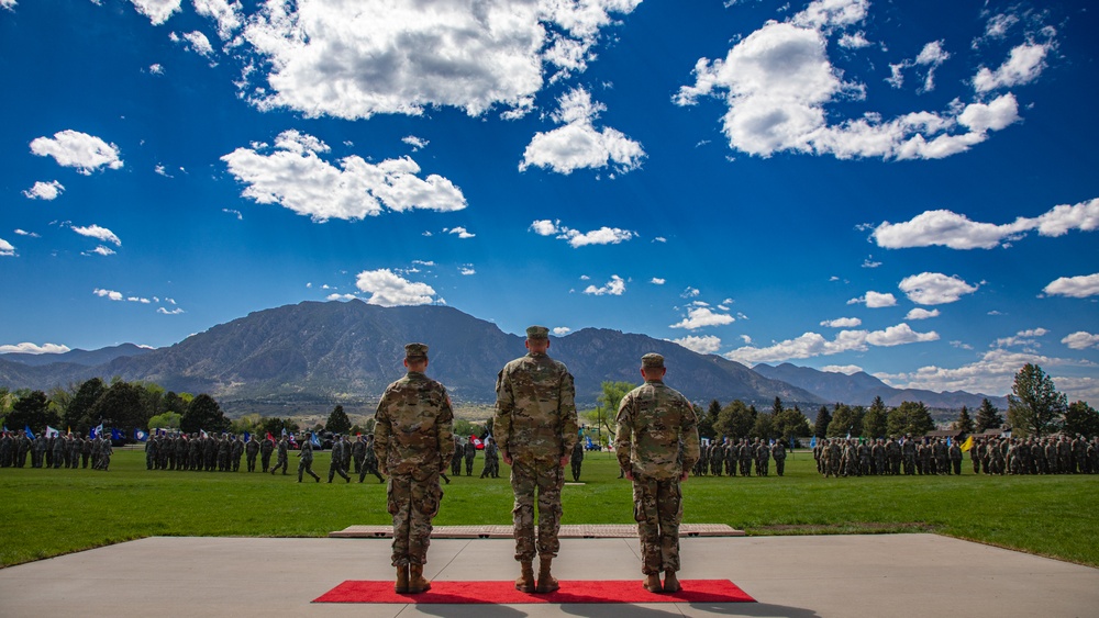 4-4 Attack Battalion, 4th Aviation Regiment Change of Command Ceremony