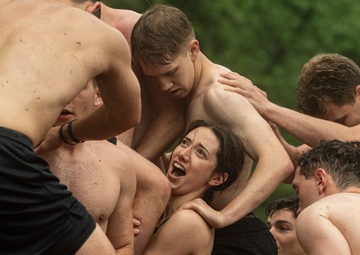 USNA Plebes Take Part in Annual Herndon Monument Climb