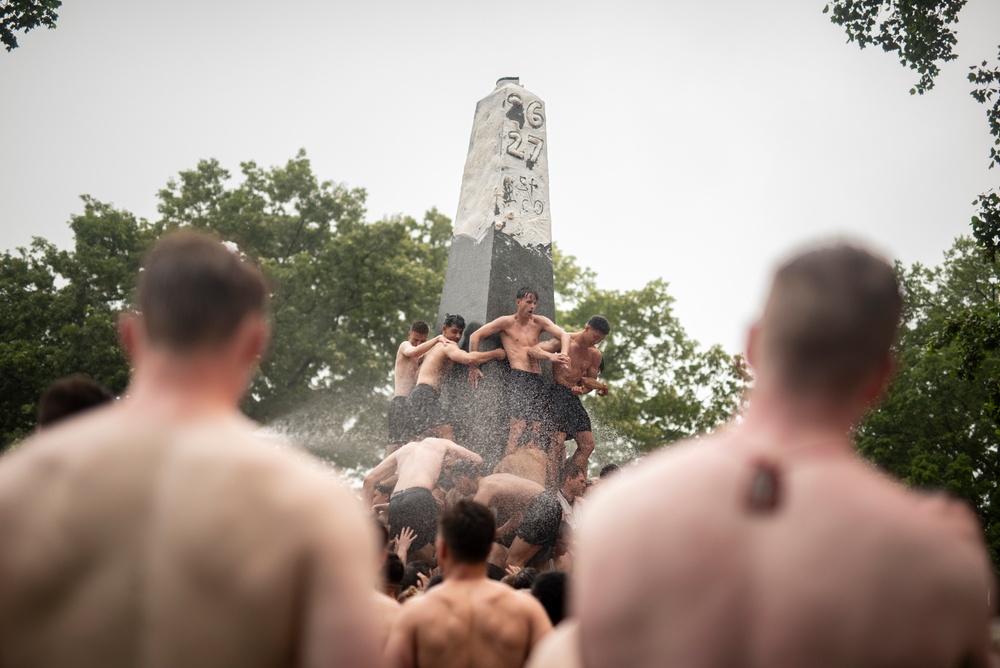 USNA Plebes Take Part in Annual Herndon Monument Climb