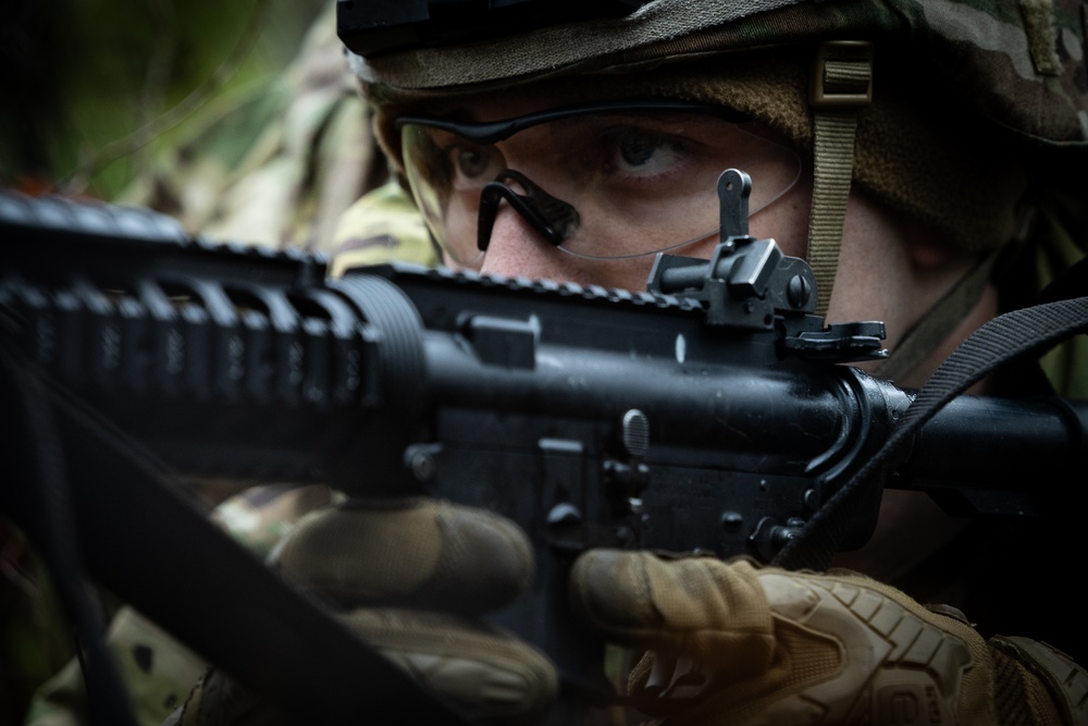 RTI ALC Course Conducts a Night Time Reconnaissance STX lanes