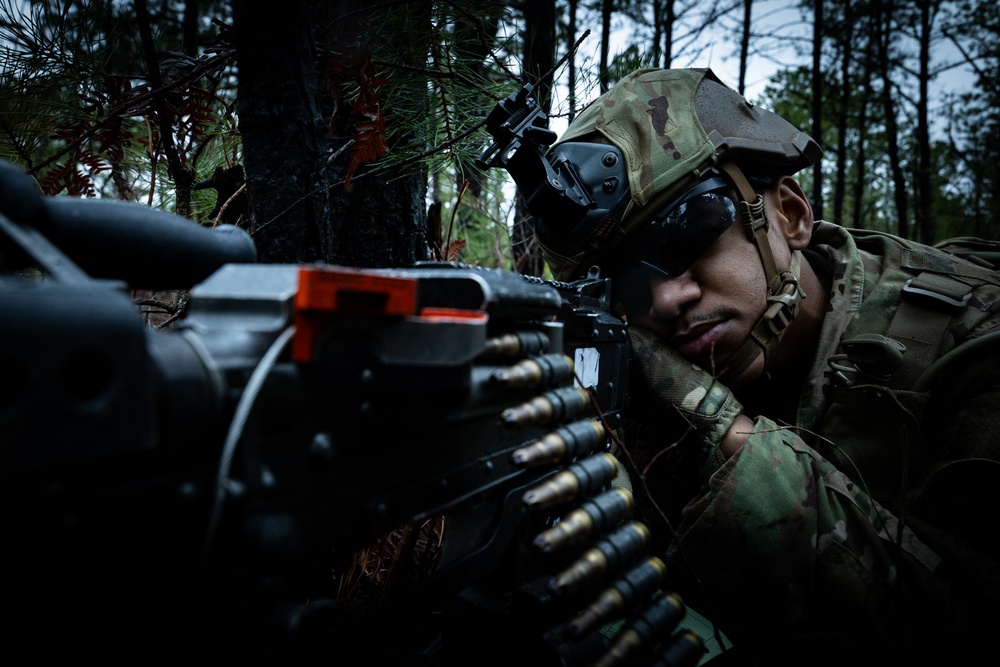 RTI ALC Course Conducts a Night Time Reconnaissance STX lanes