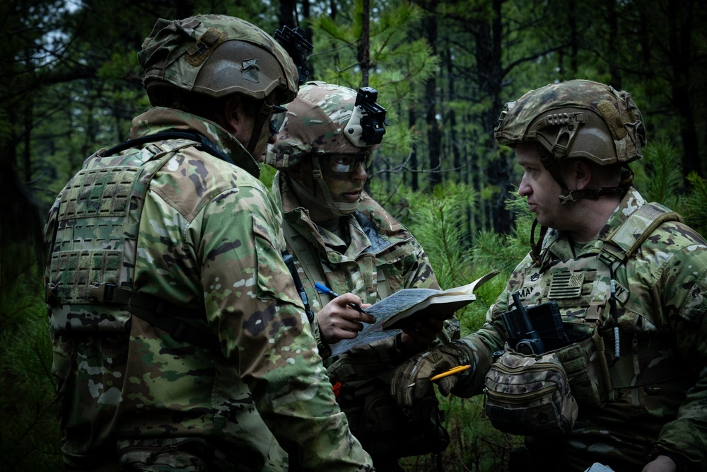 RTI ALC Course Conducts a Night Time Reconnaissance STX lanes