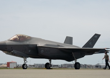 187th Fighter Wing: F-35A Hot Integrated Combat Turn