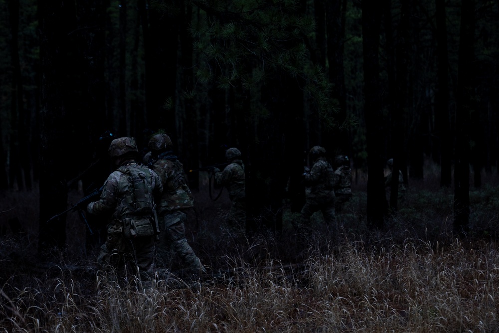 RTI ALC Course Conducts Night Time Reconnaissance STX lanes