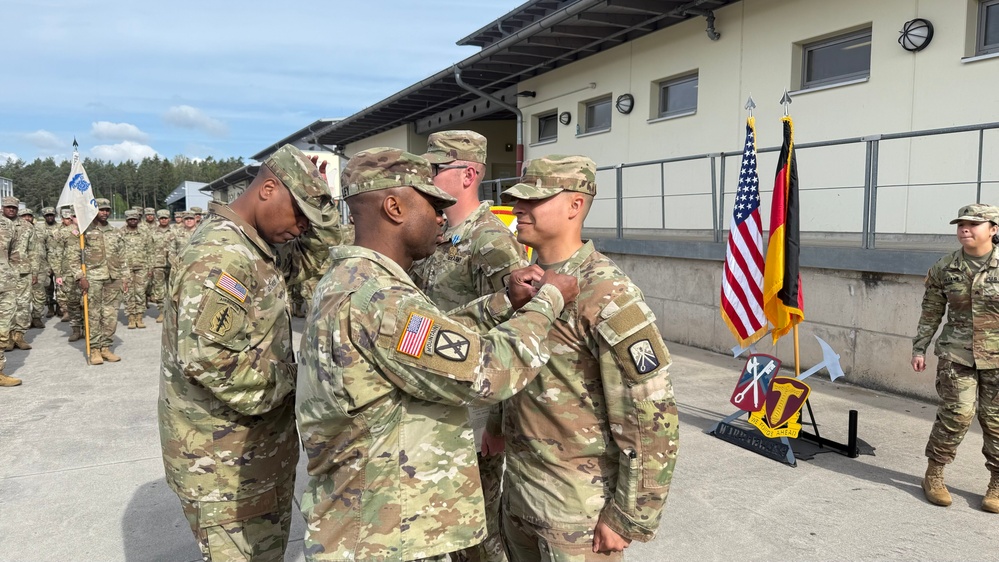 18th Combat Sustainment Support Battalion Soldiers Awarded AAMs for Life-Saving Actions at Accident Scene