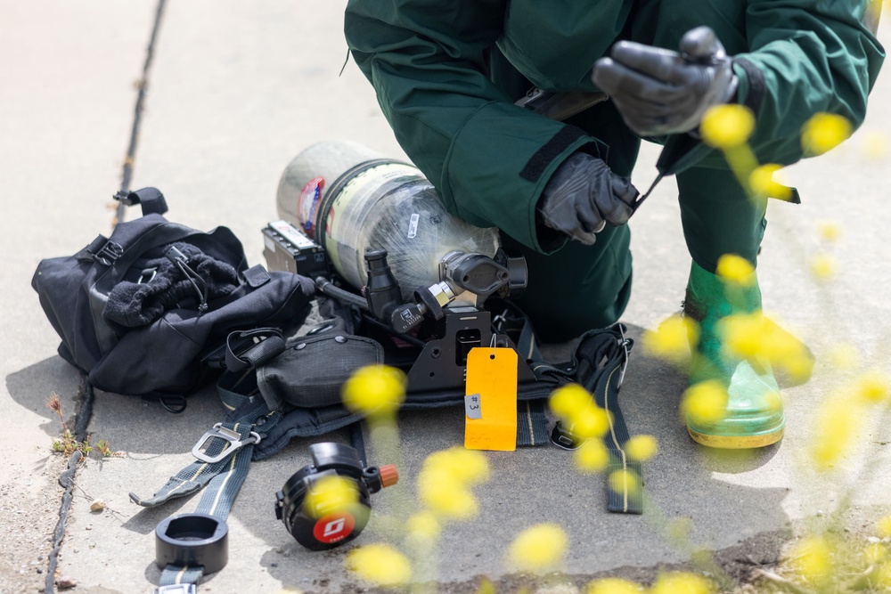 Balikatan 25: 1st CEB Marines conduct hazmat response drills
