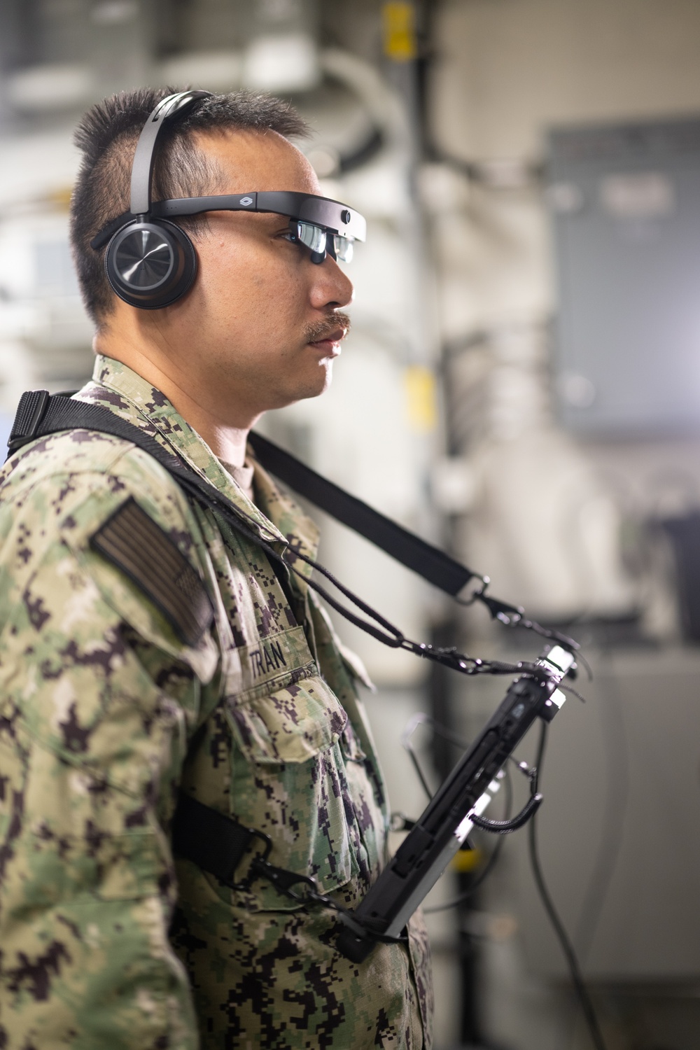 First Augmented Reality Maintenance Systems Operational on Five Ships