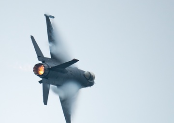 PACAF Viper Demo performs at Osan Air Power Days enhancing U.S.-ROK partnership