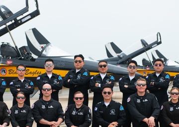PACAF Viper Demo performs at Osan Air Power Days enhancing U.S.-ROK partnership
