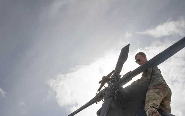 Iowa Army National Guard Aviation Soldiers Prepare for JRTC Rotation