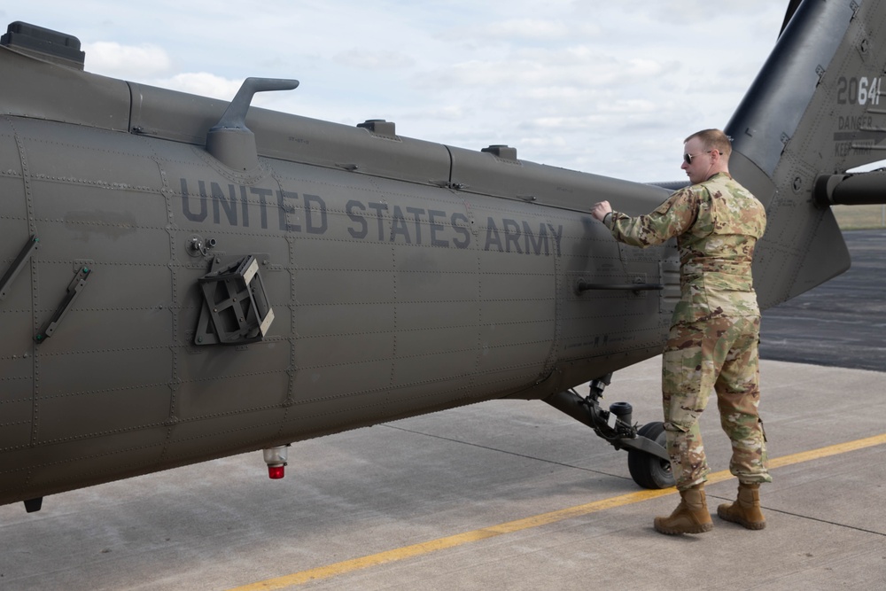 Iowa Army National Guard Aviation Soldiers Prepare for JRTC Rotation