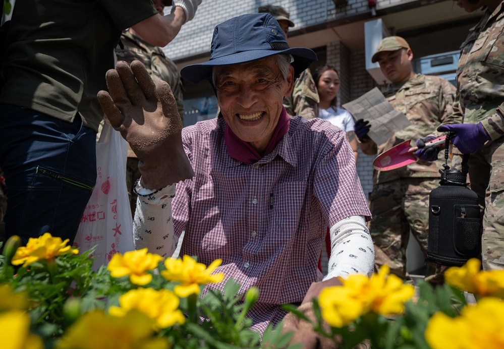 Yokota boosts the charm of Fussa with beautification project