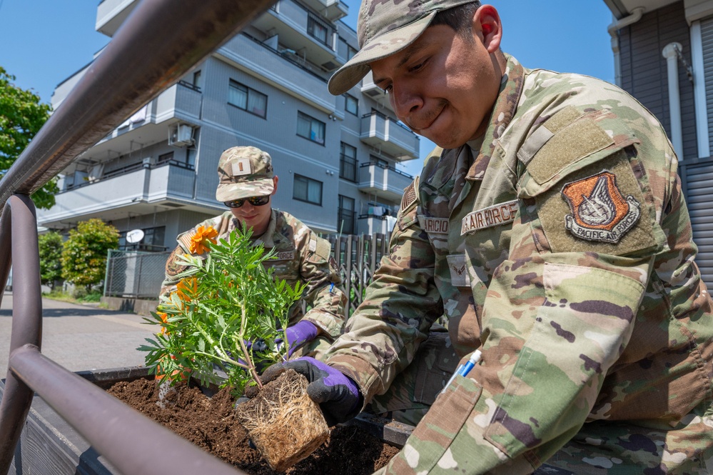 Yokota boosts the charm of Fussa with beautification project