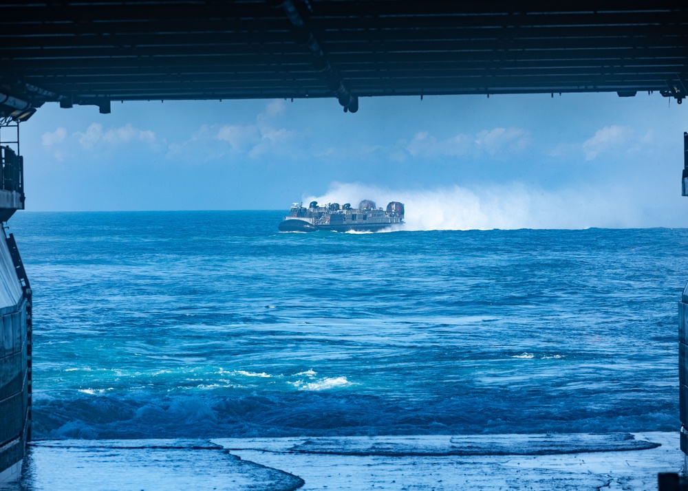 USS Iwo Jima Conducts Well Deck Operations