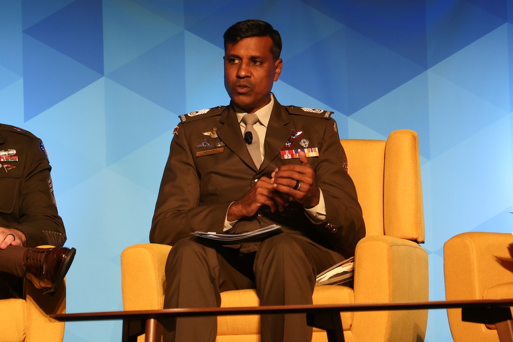 Senior Enlisted Advisors Emphasize the Development of NCOs to Prevail with Land Power