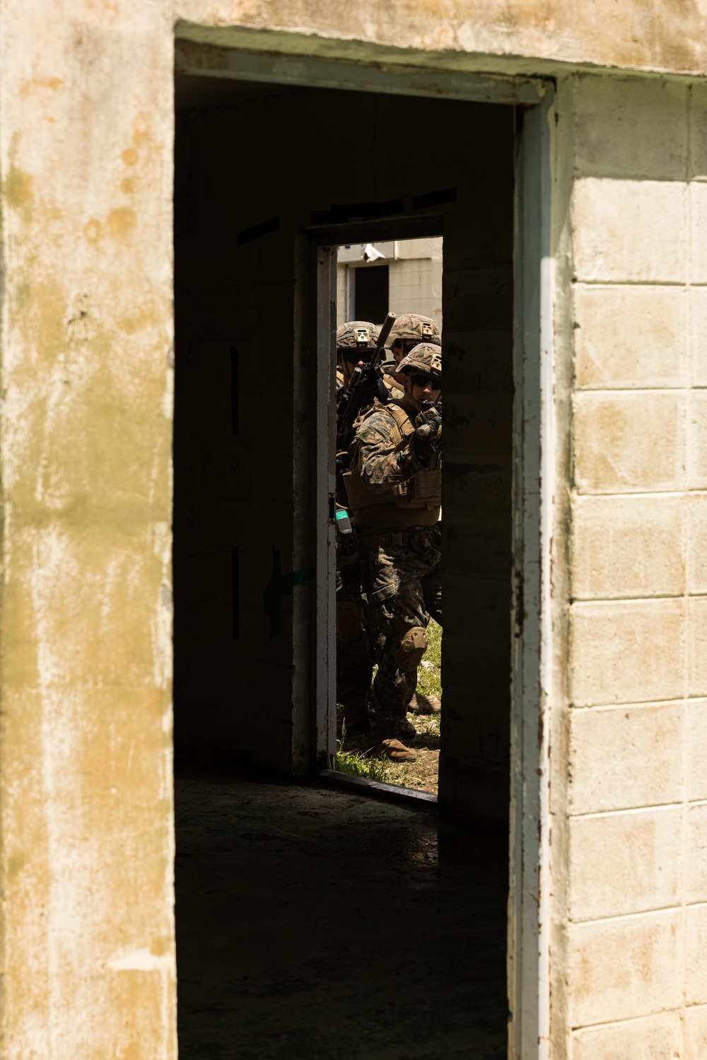 Activated Reserve Marines Conduct MOUT Training during Korea Viper 25.4