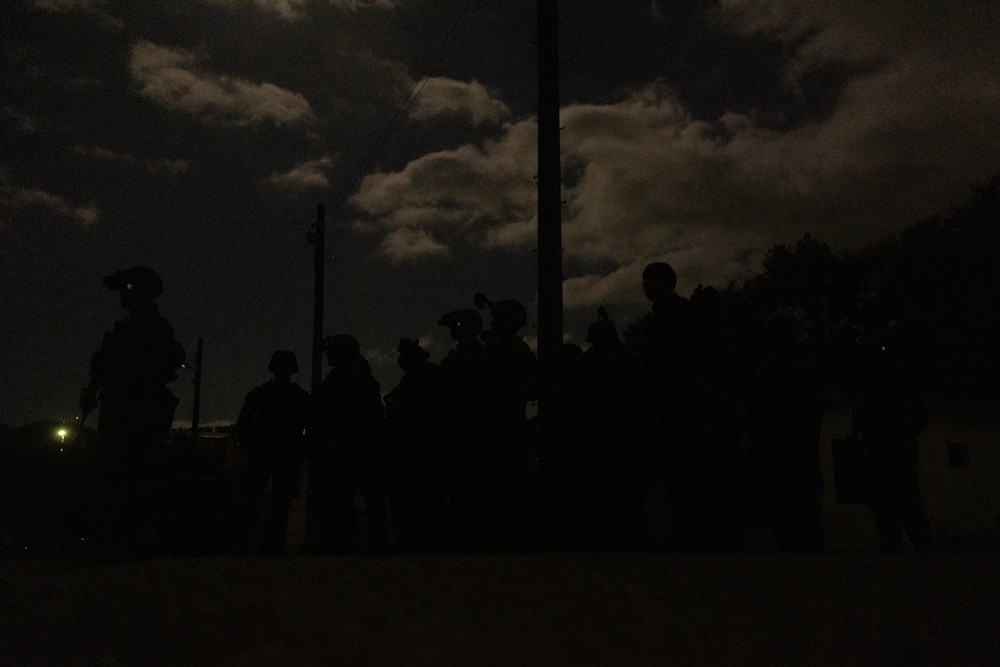 Activated Reserve Marines Conduct MOUT Training during Korea Viper 25.4