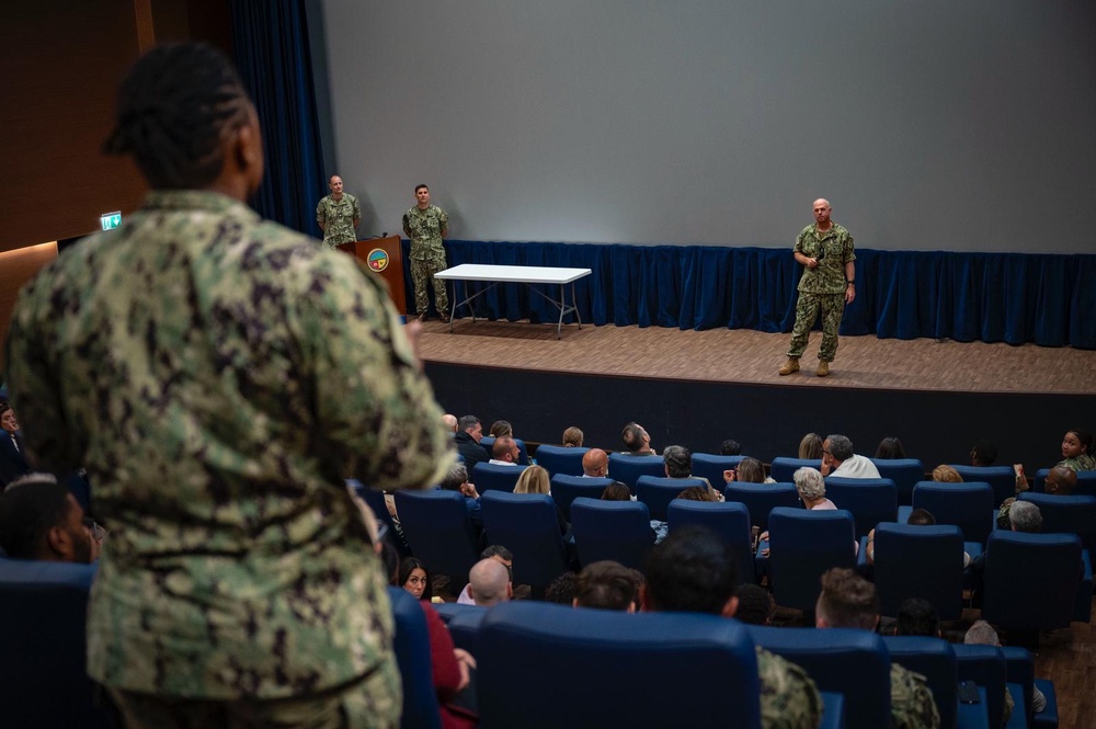 Vice Adm. Scott Gray NSA Naples Tour