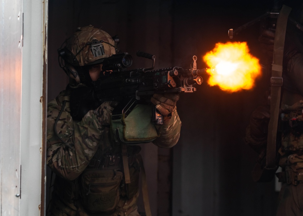 Soldiers conduct force-on-force combat training for Swift Response during DEFENDER 25