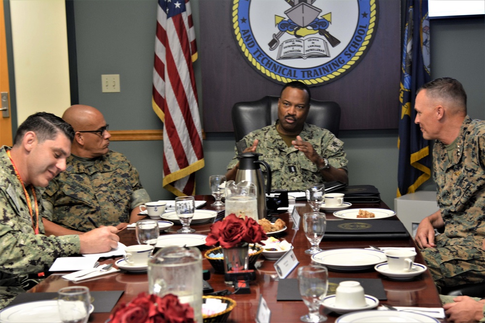 SOUTHCOM Commander Tours NAVSCIATTS