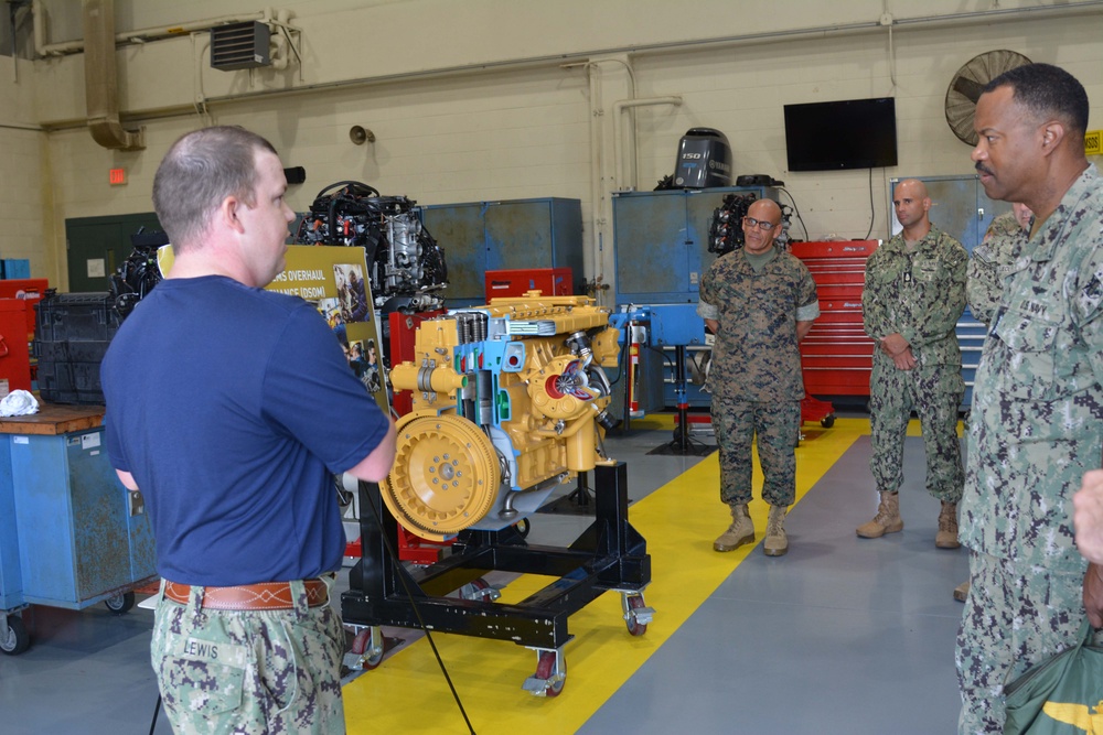 SOUTHCOM Commander Tours NAVSCIATTS