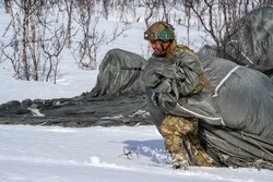 82nd Airborne Division conduct an integrated Joint Forcible Entry training exercise for Swift Response 25 [Image 5 of 5]