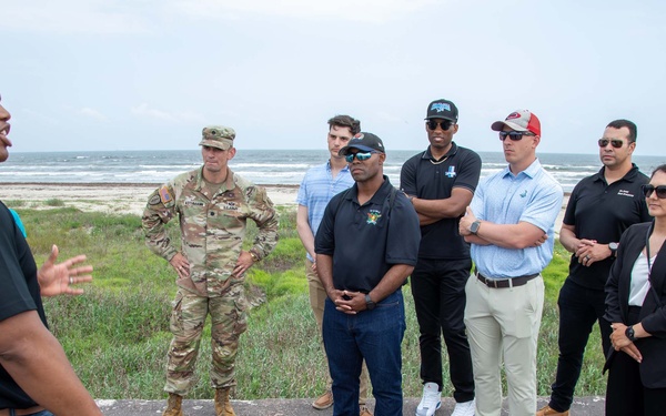 Galveston District Hosts 20th Engr. Bn. For Leadership Development