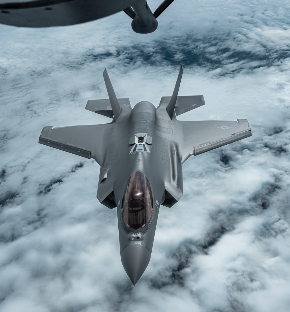 F-35A Lighting II Refuels with 171st