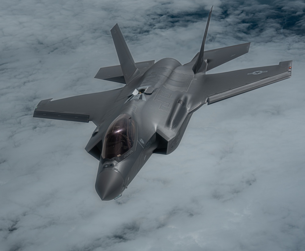 F-35A Lighting II Refuels with 171st