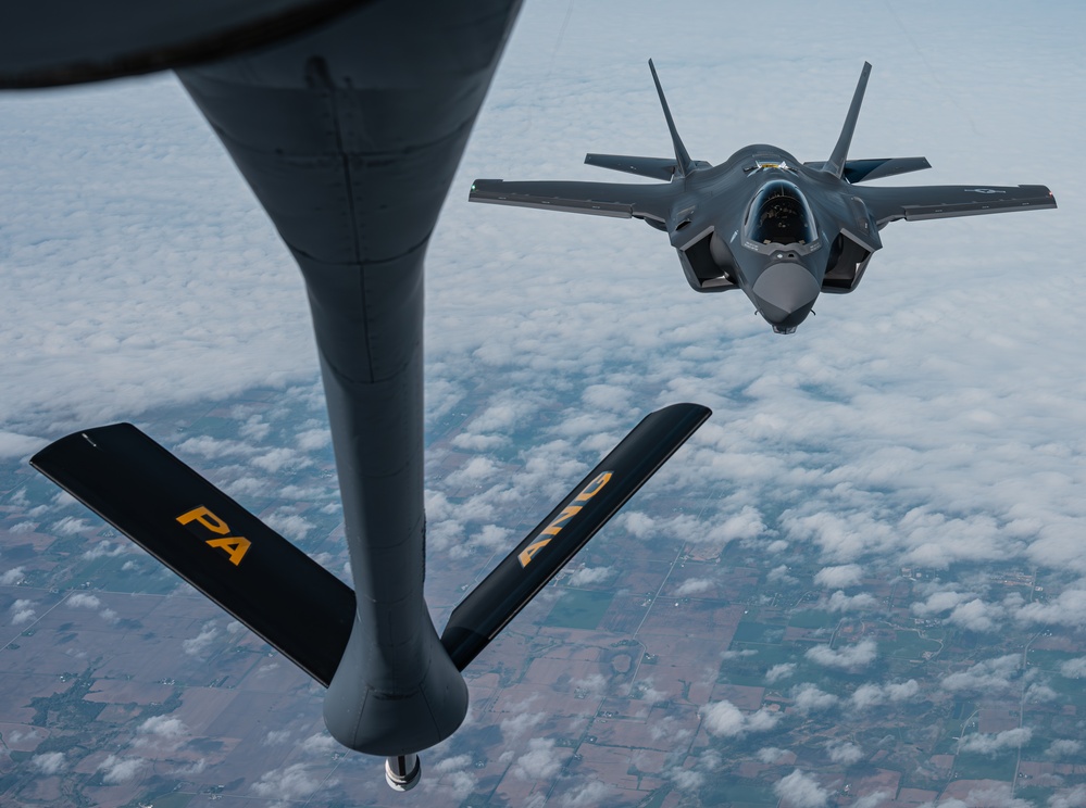 F-35A Lighting II Refuels with 171st