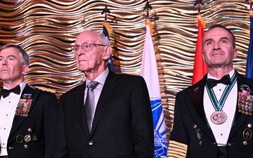 SOCOM hosts 2025 SOF Week award ceremony