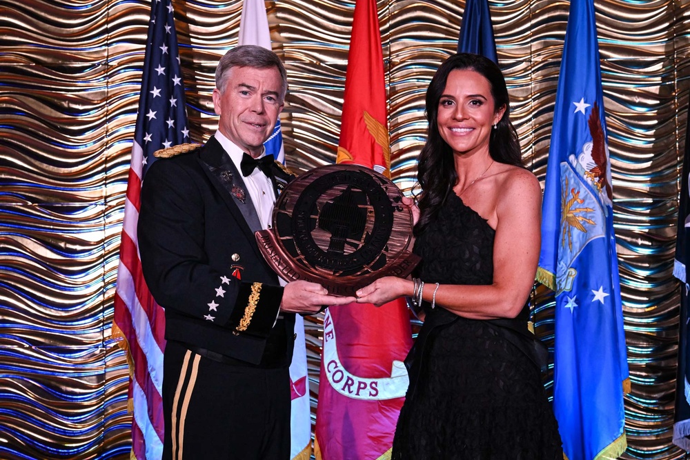 SOCOM hosts 2025 SOF Week award ceremony