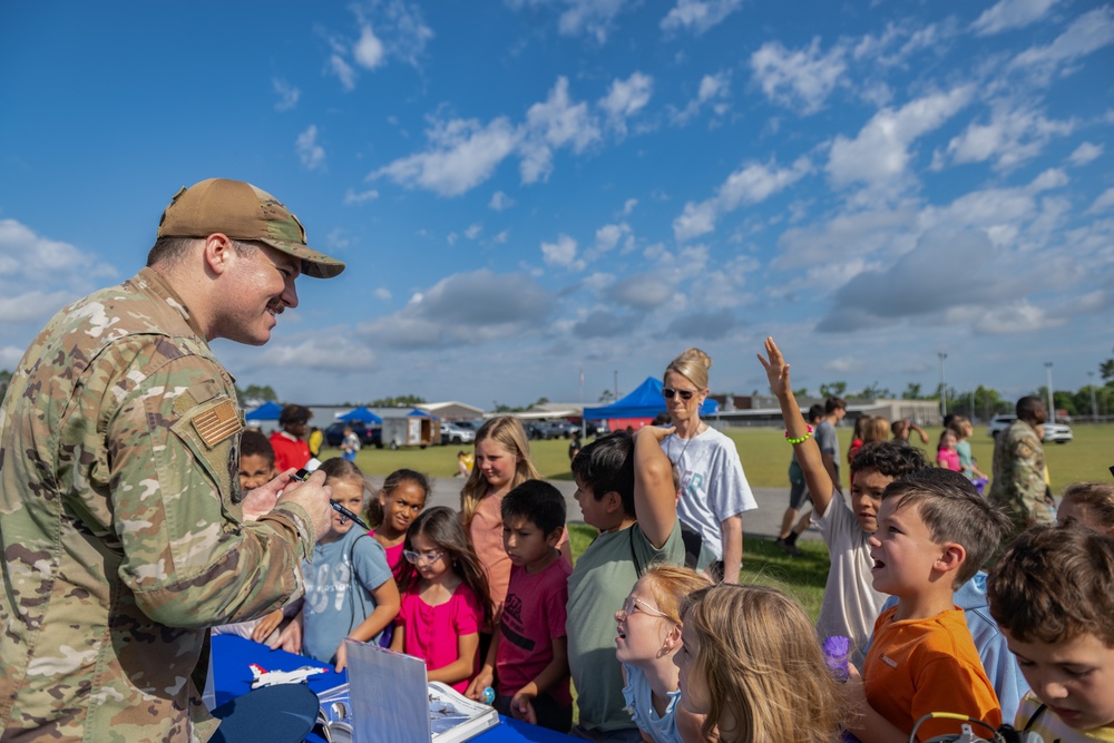 Moody AFB Hosts Inaugural Showcase with Lanier County School District