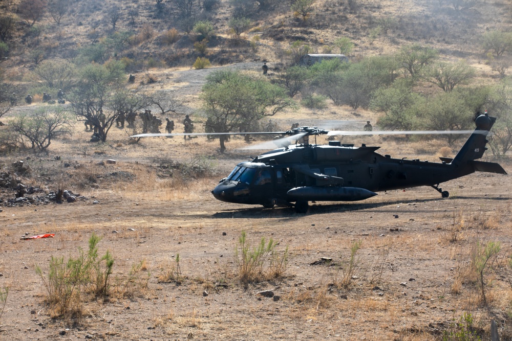 1-41 Infantry Battalion conducts air assault operations