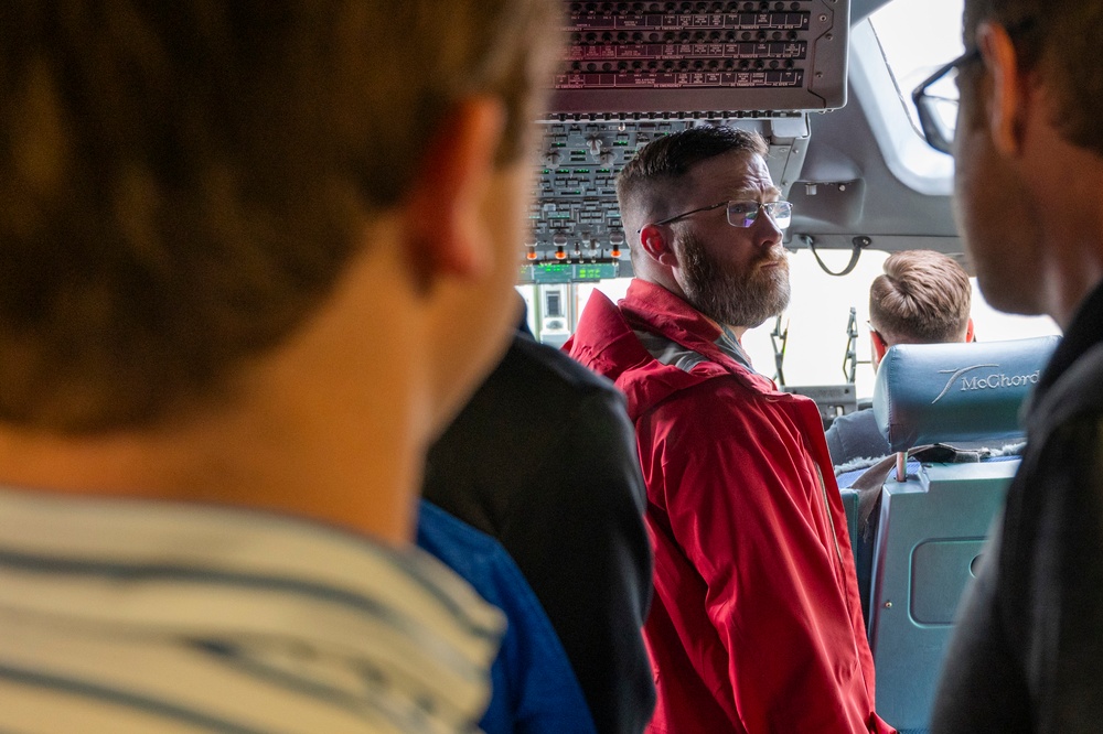 Sandia’s Weapon Intern Program Visits McChord