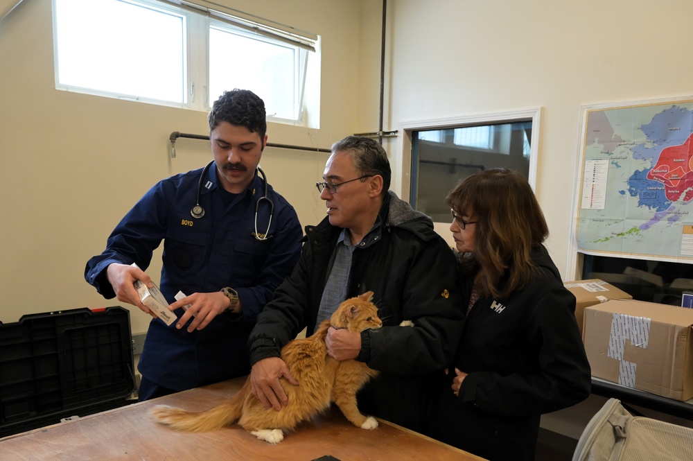 Alaskan people, animals receive no-cost care above Arctic Circle