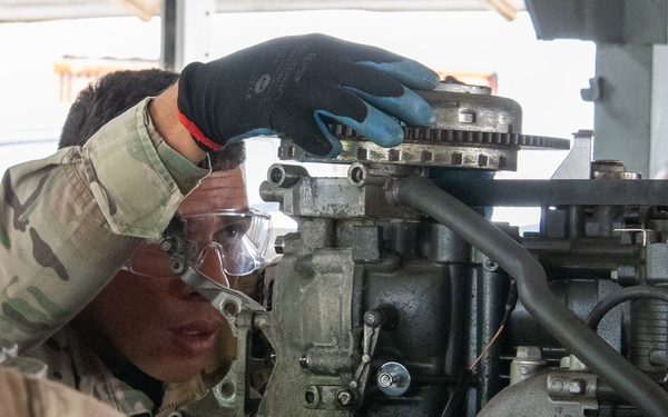 SENAN and Colombian Navy Motor Maintenance
