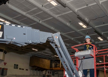 Abraham Lincoln conducts routine operations