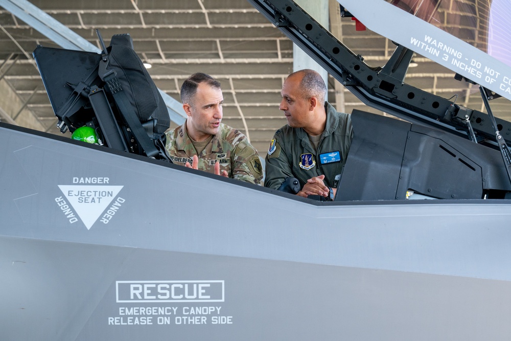 Collaboration in Action: Florida Guard Leaders Strengthen Joint Capabilities