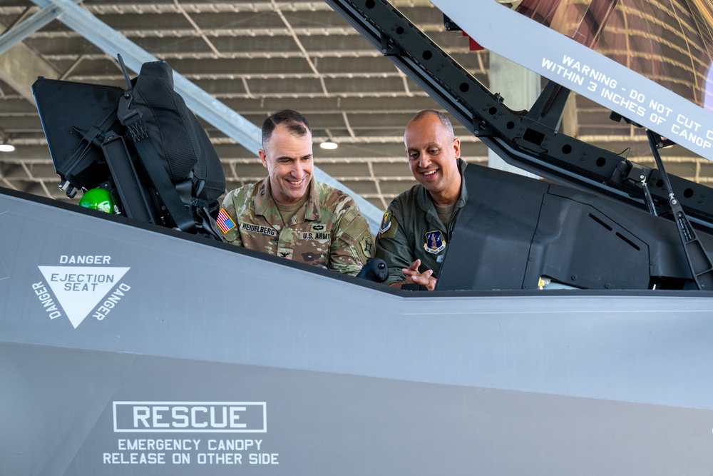 Collaboration in Action: Florida Guard Leaders Strengthen Joint Capabilities