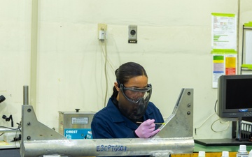 NDI Team Accelerates B-52 Inspection, Ensures Flight Readiness