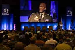 Gen. Brunson Highlights Land Power's Role in Deterrence and Regional Security in Northeast Asia