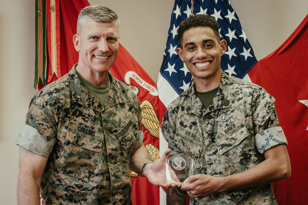 Outstanding Marines and Sailors with 3rd MLG Recognized