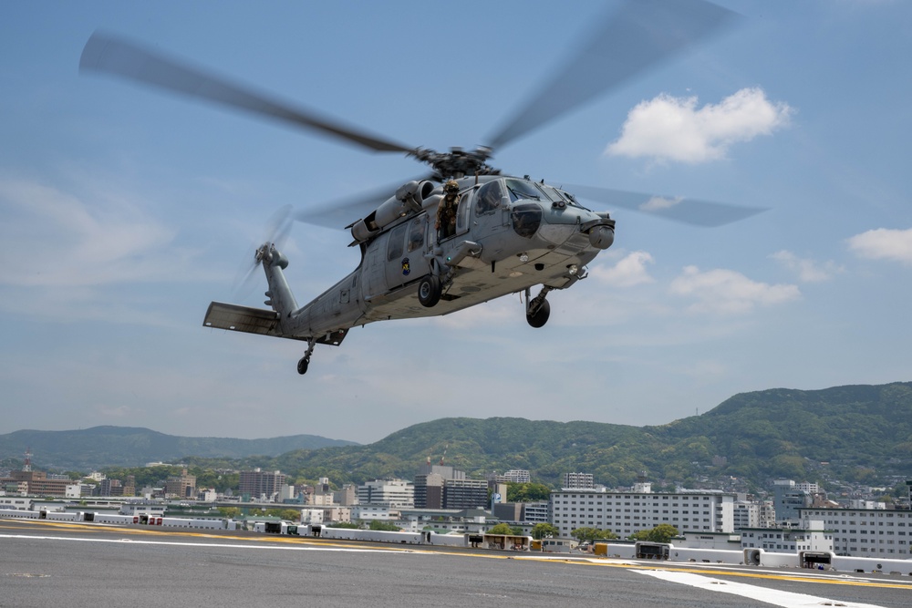 Helicopter Sea Combat Squadron (HSC 25) Embarks USS America (LHA 6)