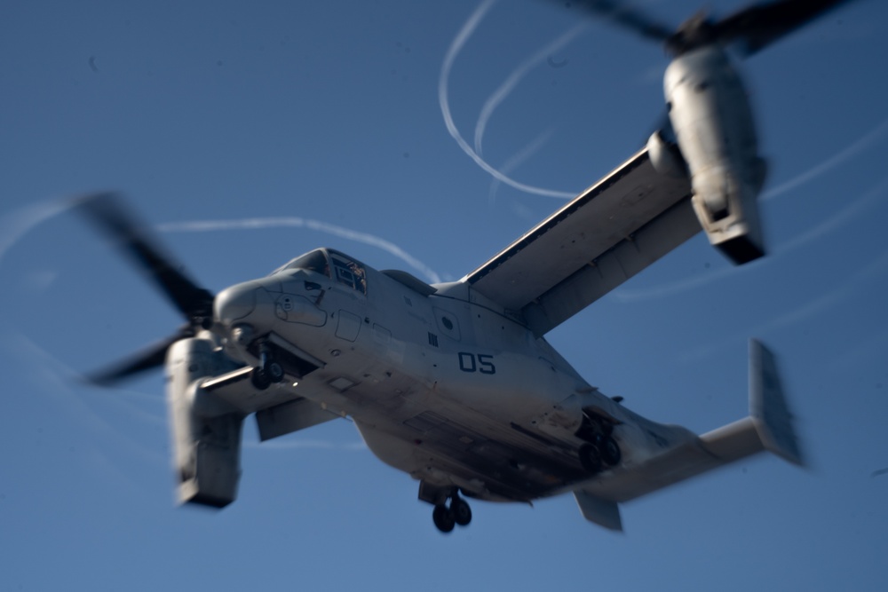 22nd MEU | VMM-265 (REIN) Board USS San Antonio