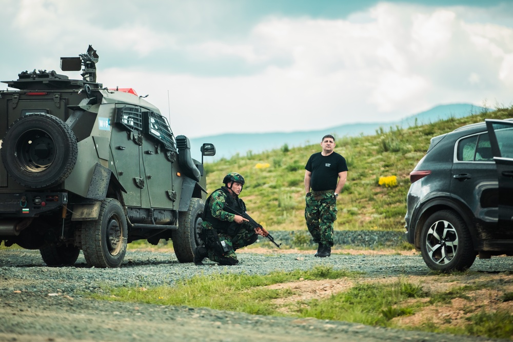 117th MP Battalion Conducts Multinational MEDEVAC Training in Bulgaria