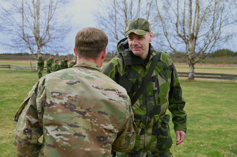 Green Berets work together with Swedish Home Guard