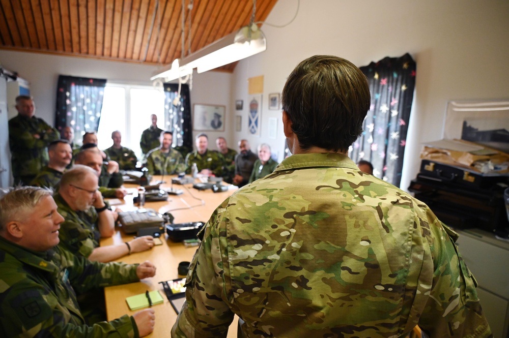 Green Berets work together with Swedish Home Guard