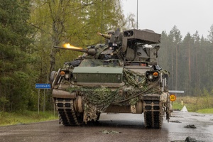 AFN Naples Regional News - HIMARS in Estonia and Artillery Training in Romania